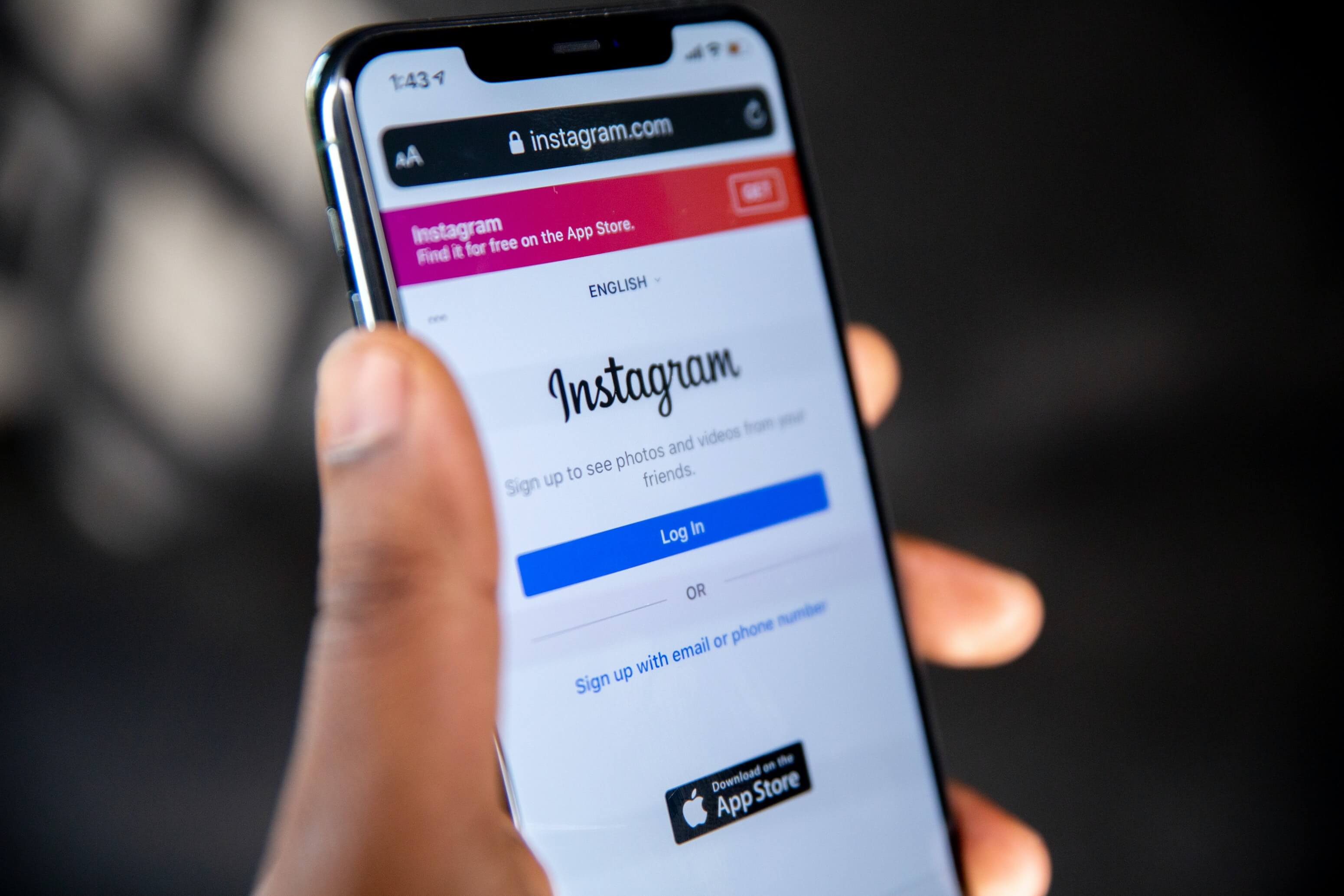 Партнерские программы интернет-магазинов косметики solen feyissa KWZa42a1kds unsplash - Партнерские программы интернет-магазинов косметики
