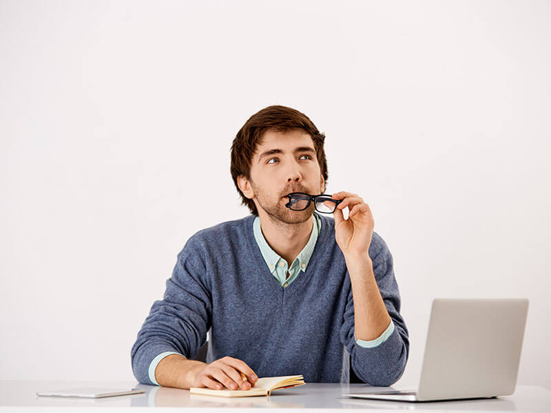 Dropshipping vs Affiliate Marketing: Which One To Choose in 2023? 5 essential independent thinking skills for self confidence - Dropshipping vs Affiliate Marketing: Which One To Choose in 2023?