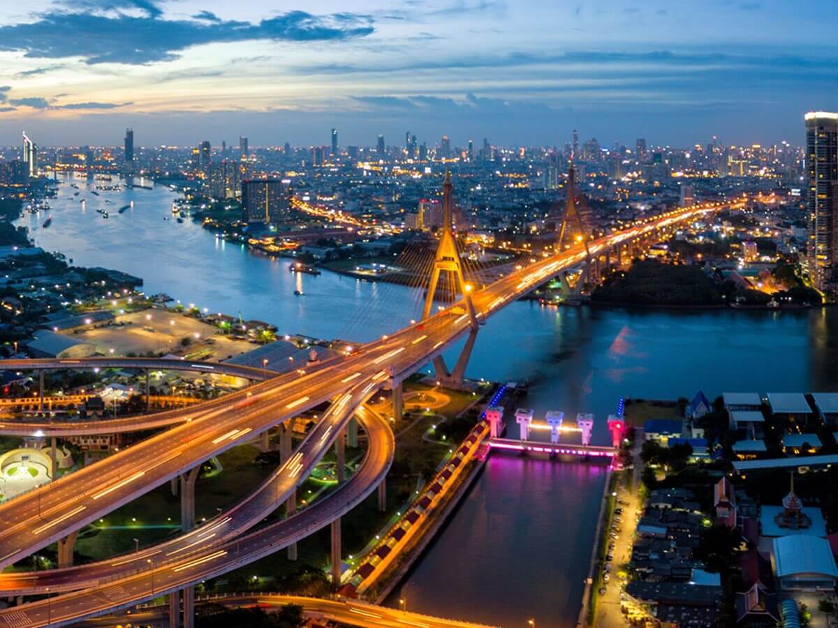 Hướng dẫn Tiếp thị Liên kết Ngày Độc thân năm 2023 thailand bangkok adobestock mongkol chuewog web 4 - Hướng dẫn Tiếp thị Liên kết Ngày Độc thân năm 2023